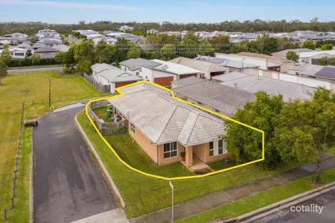 Property photo of 13 Carnarvon Court Pimpama QLD 4209