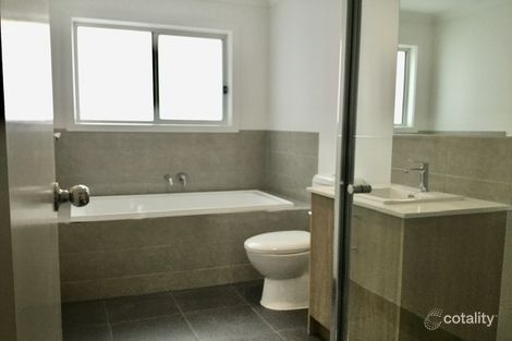 2 Simpson Ave, Sunbury, VIC 3429