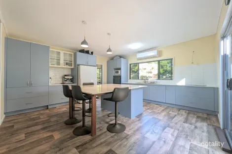 Property photo of 66 Dawson Highway Moura QLD 4718
