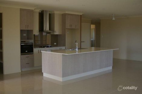 Property photo of 31 Maryvale Circuit Beaconsfield QLD 4740