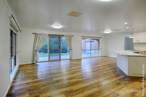 Property photo of 8 Frances Court Ashmont NSW 2650