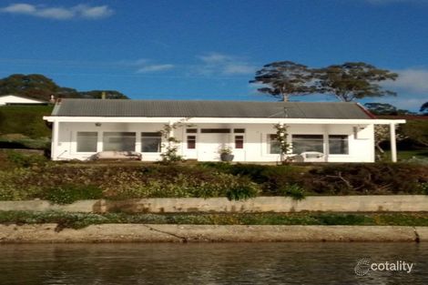 Property photo of 144 Flinders Street Beauty Point TAS 7270
