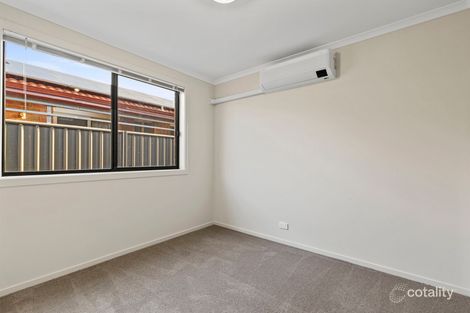 Property photo of 32 Wattlebird Drive Burton SA 5110