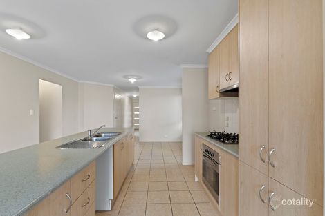 Property photo of 32 Wattlebird Drive Burton SA 5110