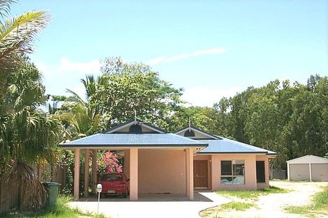 23 Connemara Cl, Trinity Beach, QLD 4879