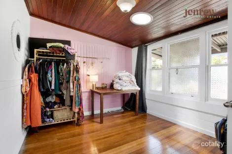 Property photo of 141 Mount Street Upper Burnie TAS 7320