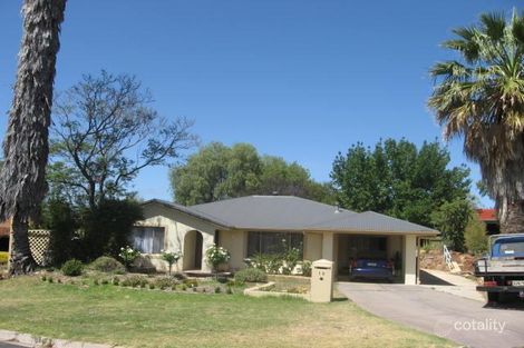 19 Zenobia Cres, Modbury North, SA 5092