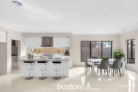 Property photo of 182 Clarendon Drive Keysborough VIC 3173