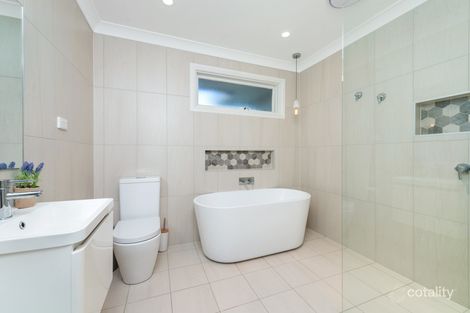 Property photo of 5 Flint Place Kellyville NSW 2155