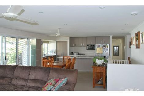 Property photo of 19 Potoroo Place Burnside QLD 4560