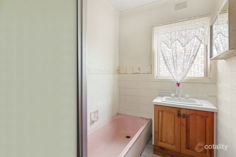 Property photo of 21 Phillip Avenue Springvale VIC 3171