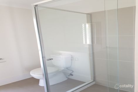 2/55-57 Surman St E, Birkdale, QLD 4159