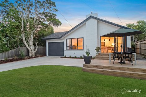 Property photo of 24 Stradbroke Avenue Frankston South VIC 3199