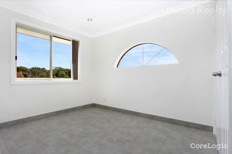 Property photo of 27A Whitsunday Circuit Green Valley NSW 2168