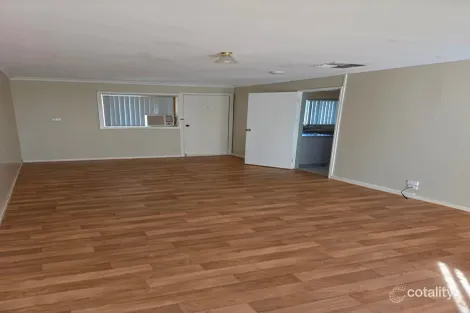 Property photo of 6/2 Eighth Road York WA 6302
