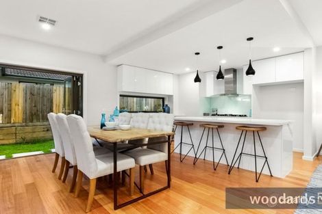 Property photo of 2/21 Linden Street Box Hill South VIC 3128