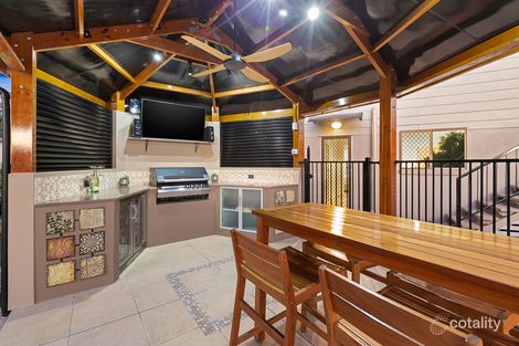 Property photo of 2 Lindon Street Birkdale QLD 4159