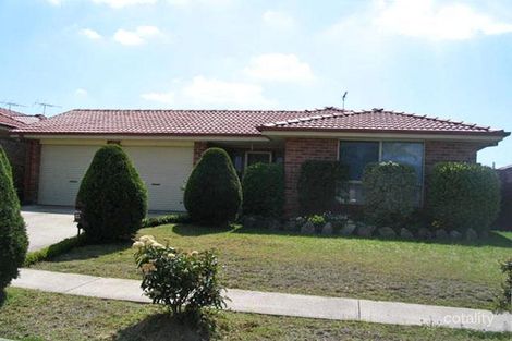 11 Tamworth Cres, Hoxton Park, NSW 2171