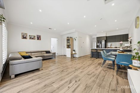 Property photo of 26 Cherryfield Drive Keysborough VIC 3173