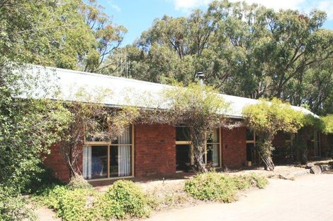 39 Portwines Rd, Lauriston, VIC 3444