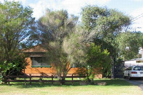 26 Greenfield Rd, Empire Bay, NSW 2257