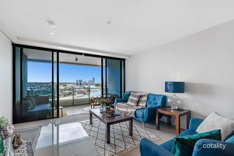 Property photo of 804/4 Wahroonga Place Surfers Paradise QLD 4217