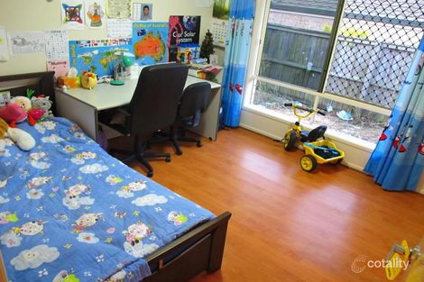 Property photo of 3 Bowerbird Place Calamvale QLD 4116