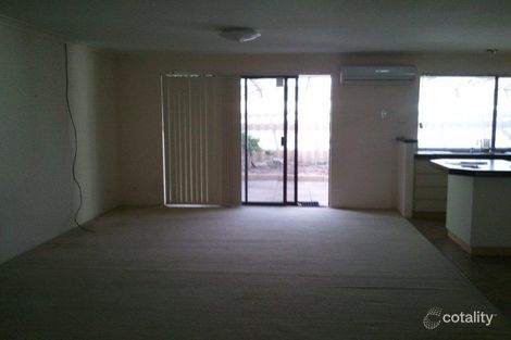 Property photo of 12 Tabubil Gardens Ballajura WA 6066