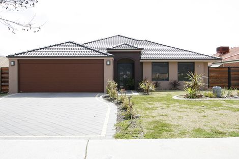 Property photo of 13 Southacre Drive Canning Vale WA 6155