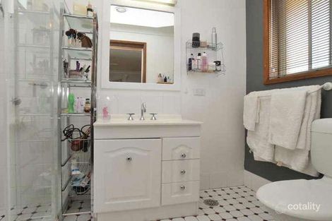 Property photo of 6 Jacaranda Close Aberglasslyn NSW 2320