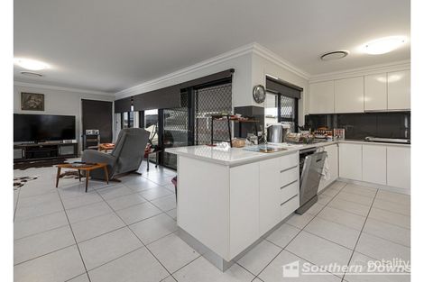Property photo of 11 Himyar Drive Warwick QLD 4370
