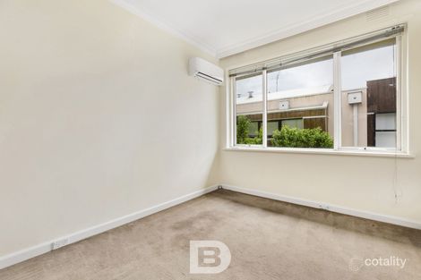 Property photo of 9/5 Summerlea Grove Hawthorn VIC 3122