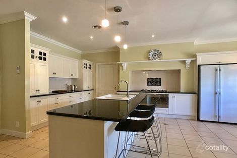 Property photo of 18 Nicole Place Goulburn NSW 2580