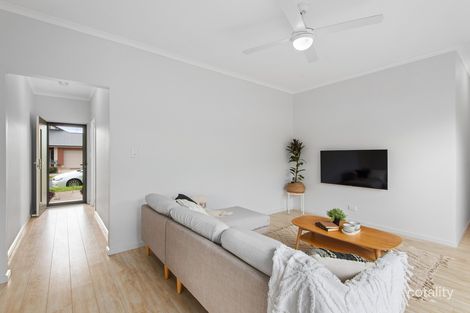 Property photo of 70 Fairview Terrace Clearview SA 5085