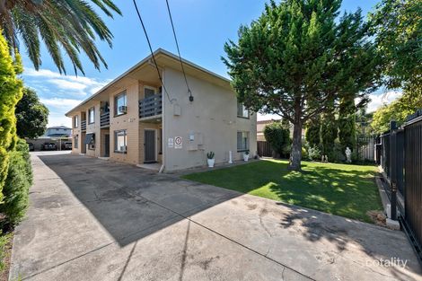 2/23 Macfarlane St, Glenelg North, SA 5045