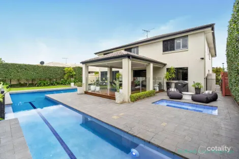 Property photo of 11 Orpheus Place Redland Bay QLD 4165