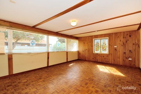Property photo of 21 Barlee Crescent Waikiki WA 6169
