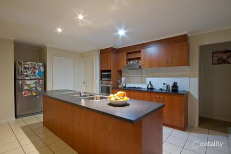 Property photo of 8 Fetlock Lane Cranbourne East VIC 3977