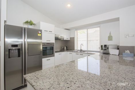 Property photo of 16 Shenton Way Nerang QLD 4211