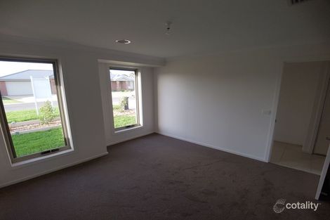 Property photo of 37 Gilson Place Howlong NSW 2643
