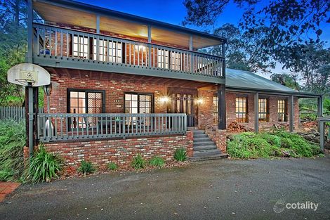 Property photo of 32 Daphne Crescent Hurstbridge VIC 3099
