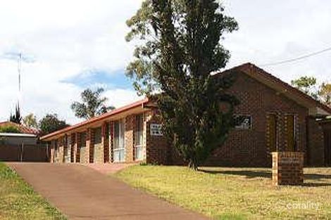 10 Hawker St, Wilsonton, QLD 4350