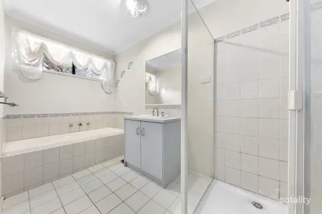 Property photo of 89 John Paul Drive Hillside VIC 3037