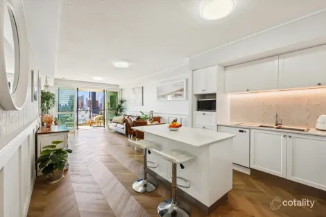 Property photo of 1504/2685-2689 Gold Coast Highway Broadbeach QLD 4218