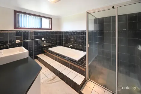 Property photo of 4 Macadam Street Narrabri NSW 2390