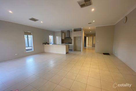 Property photo of 53 Kondalilla Drive Truganina VIC 3029