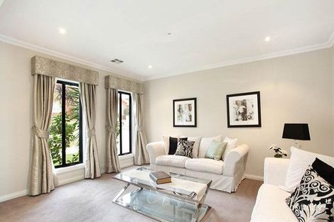 26 Stanley Dr, Doncaster, VIC 3108