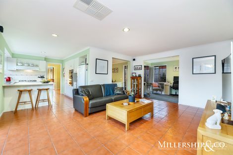 Property photo of 5 Warbler Walk South Morang VIC 3752