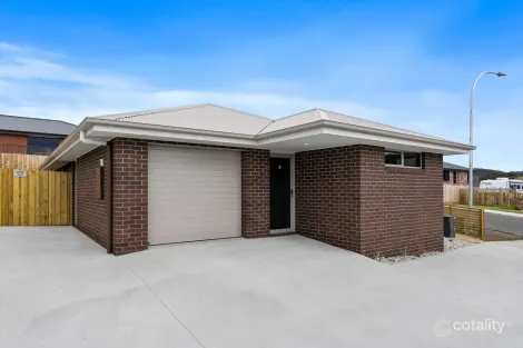 2/12 Kotona St, Rokeby, TAS 7019