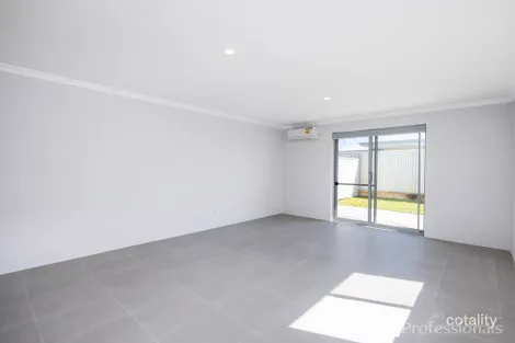Property photo of 6 Shellharbour Promenade Alkimos WA 6038